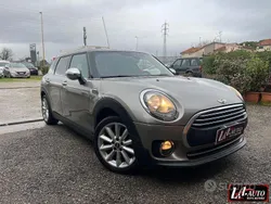 Grigio Usata 2016 Mini One Clubman Business Station wagon | 9490 € (Buon prezzo)