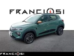 Verde Usata 2023 Dacia Spring Extreme Due volumi | 16.560 € (Molto cara)