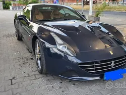 Blu Usata 2015 Ferrari California Cabrio | 138.000 € (Buon prezzo)