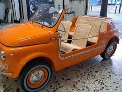 Arancione Usata 2024 Fiat 500 Cabrio | 26.900 € (Ottimo prezzo)
