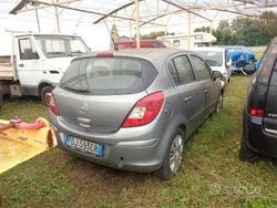 Grigio Usata 2006 Opel Corsa Tre volumi | 600 € (Super prezzo)