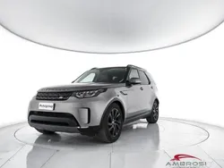 Oro Usata 2020 Land Rover Discovery 5 SE SUV | 25.900 € (Buon prezzo)