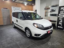 Bianco Usata 2022 Fiat Doblò Lounge Monovolume | 12.500 € (Molto cara)
