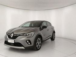 Grigio Usata 2022 Renault Captur Intens SUV | 19.100 € (Buon prezzo)