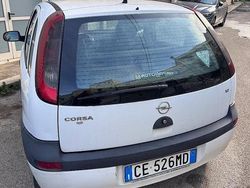 Bianco Usata 2003 Opel Corsa Due volumi | 1500 €