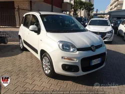 Bianco Usata 2015 Fiat Panda Due volumi | 8499 € (Buon prezzo)