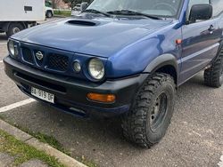 Usata 1999 Nissan Terrano SUV | 6700 € (Buon prezzo)