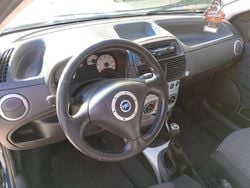 Usata 2004 Fiat Punto Tre volumi | 1700 € (Buon prezzo)