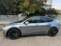 Usata 2023 Tesla Model Y SUV | 46.000 € (Buon prezzo)