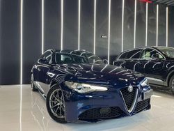 Blu/azzurro Usata 2018 Alfa Romeo Giulia Business Tre volumi | 19.900 € (Buon prezzo)