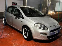 Grigio Usata 2011 Fiat Punto Tre volumi | 4000 € (Ottimo prezzo)