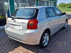 Usata 2002 Toyota Corolla | 3500 € (Buon prezzo)