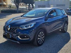 Blu/azzurro Usata 2022 Renault Kadjar Intens SUV | 15.900 € (Buon prezzo)