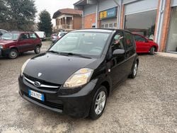 Nero Usata 2010 Subaru Justy Due volumi | 3800 € (Buon prezzo)