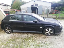 Usata 2003 Opel Signum Station wagon | 350 €