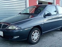 Grigio Usata 2002 Lancia 2000 Tre volumi | 1900 €