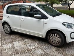 Bianco Usata 2013 VW up! Due volumi | 6000 € (Ottimo prezzo)