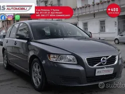 Grigio scuro Usata 2012 Volvo V50 Plus Station wagon | 4100 € (Ottimo prezzo)
