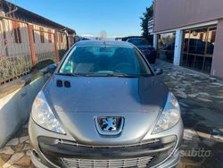 Grigio Usata 2010 Peugeot 206 Due volumi | 2500 € (Buon prezzo)
