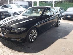 Nero Usata 2011 BMW 520 Tre volumi | 11.900 € (Buon prezzo)
