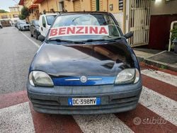 Blu Usata 2006 Fiat 600 Active Tre volumi | 1100 € (Super prezzo)