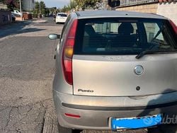 Grigio Usata 2005 Fiat Punto Due volumi | 2200 € (Buon prezzo)