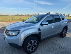 Grigio chiaro Usata 2022 Dacia Duster Prestige SUV | 15.500 € (Buon prezzo)