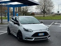 Usata 2014 Ford Focus ST Tre volumi | 13.900 € (Buon prezzo)