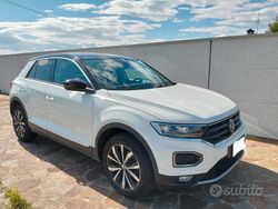 Bianco Usata 2020 VW T-Roc Style SUV | 19.300 € (Buon prezzo)