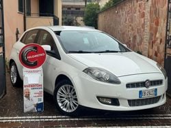 Bianco Usata 2010 Fiat Bravo Emotion Due volumi | 1990 € (Buon prezzo)