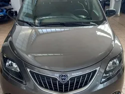 Grigio scuro Usata 2022 Lancia Ypsilon Gold Due volumi | 9790 € (Super prezzo)