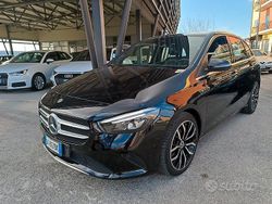 Nero Usata 2020 Mercedes B180 Premium Monovolume | 18.900 € (Buon prezzo)
