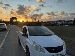 Usata 2008 Opel Corsa Sport Tre volumi | 4500 € (Molto cara)