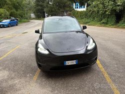 Usata 2023 Tesla Model Y SUV | 36.000 € (Ottimo prezzo)