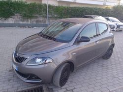 Grigio Usata 2023 Lancia Ypsilon S Due volumi | 12.900 € (Buon prezzo)