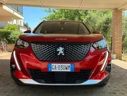Usata 2020 Peugeot 2008 SUV | 18.000 € (Cara)