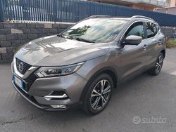 Grigio Usata 2019 Nissan Qashqai Tekna SUV | 17.999 € (Molto cara)