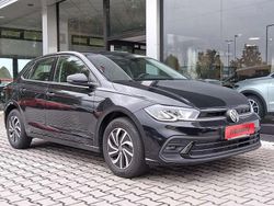 Deep black Usata 2024 VW Polo Life Tre volumi | 20.300 € (Buon prezzo)