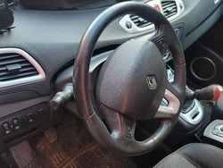 Grigio Usata 2010 Renault Scénic III XMOD Monovolume | 2000 € (Super prezzo)