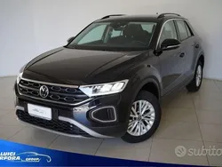 Nero Usata 2023 VW T-Roc Life SUV | 22.990 € (Ottimo prezzo)