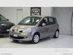 Usata 2009 Renault Grand Modus Dynamique Monovolume | 4300 € (Molto cara)