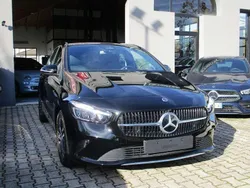 Nero Usata 2023 Mercedes B180 Progressive Monovolume | 28.490 € (Ottimo prezzo)