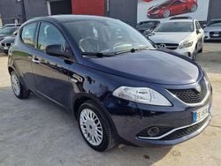 Blu Usata 2016 Lancia Ypsilon Platinum Due volumi | 8500 € (Buon prezzo)