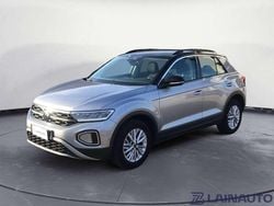 Argento Usata 2022 VW T-Roc Life SUV | 19.800 € (Buon prezzo)