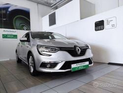 Grigio Usata 2020 Renault Mégane IV Business Tre volumi | 12.900 € (Ottimo prezzo)