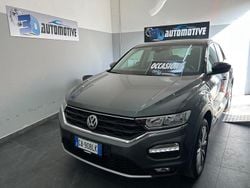 Grigio Usata 2020 VW T-Roc Style SUV | 16.990 € (Buon prezzo)
