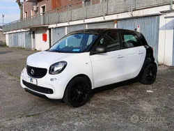 Bianco Usata 2018 Smart ForFour Passion Tre volumi | 11.990 € (Ottimo prezzo)