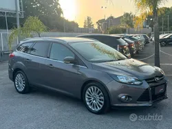 Grigio Usata 2012 Ford Focus Titanium Station wagon | 2499 € (Super prezzo)