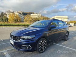 Blu/azzurro Usata 2018 Fiat Tipo Lounge Station wagon | 7990 € (Ottimo prezzo)