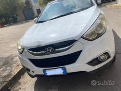 Bianco Usata 2011 Hyundai ix35 Classic SUV | 7500 € (Buon prezzo)